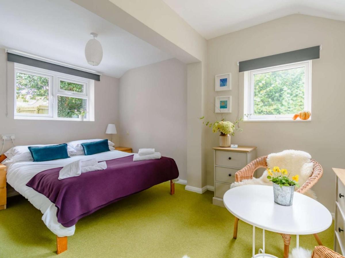 Claridge House Panzió Lingfield Kültér fotó