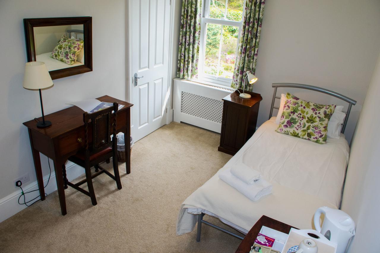 Claridge House Panzió Lingfield Kültér fotó